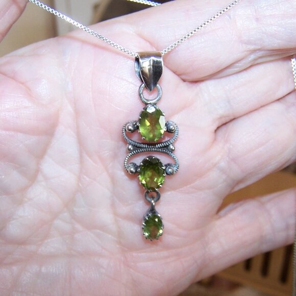 Victorian Revival Sterling Silver Peridot Dangle Pendant - Picture 6 of 11